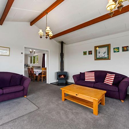 Classic Bach Taupo Exterior foto
