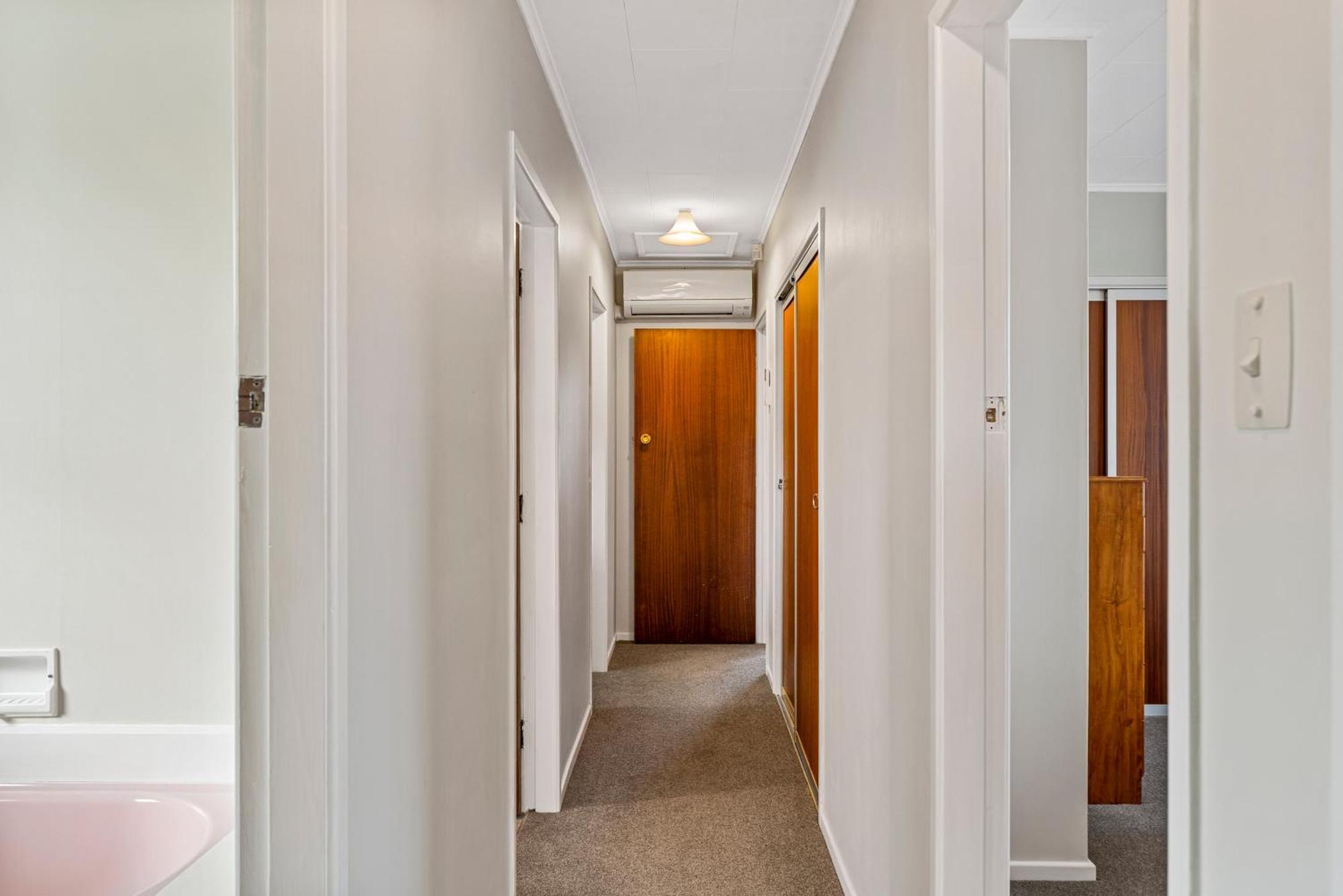 Classic Bach Taupo Exterior foto
