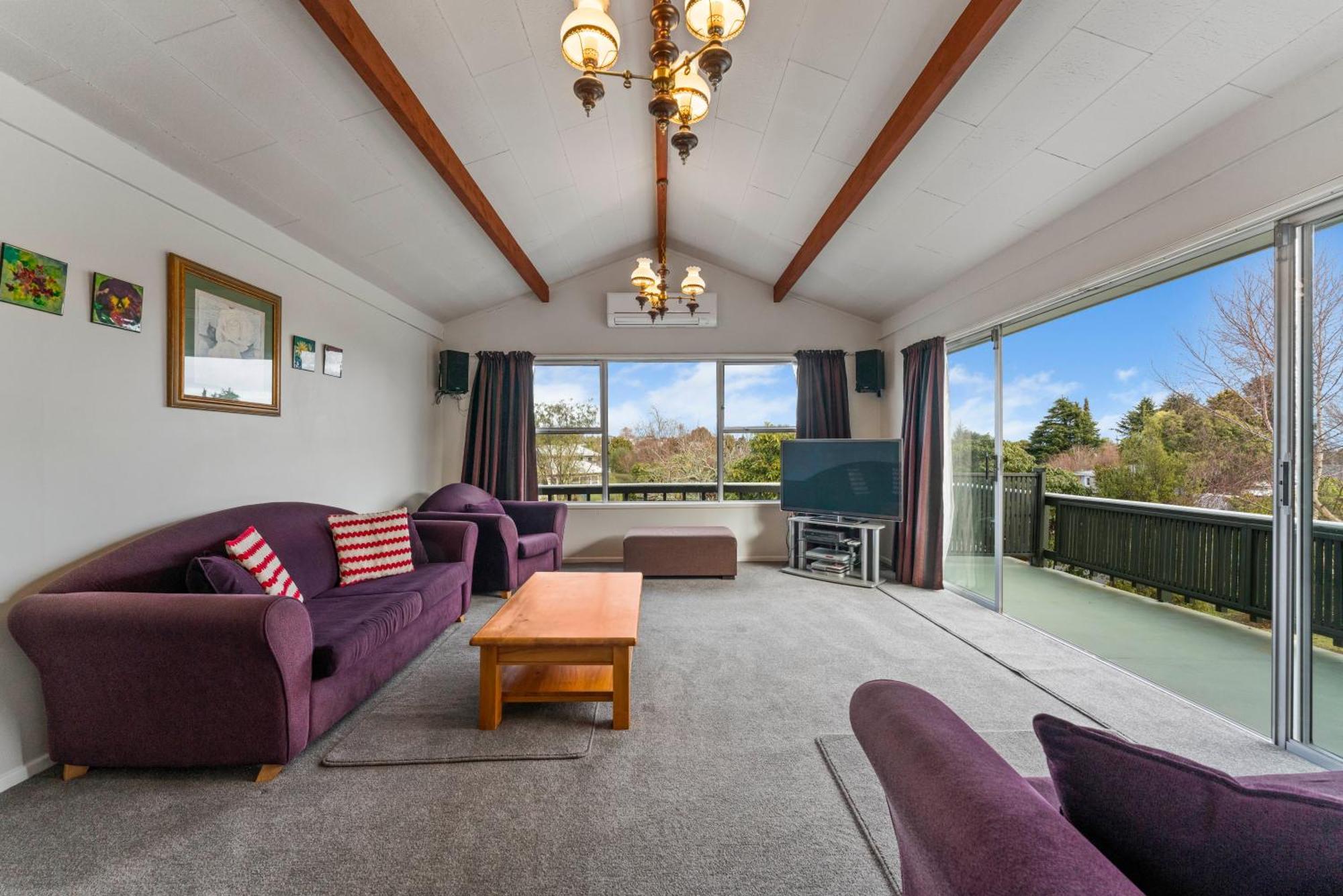 Classic Bach Taupo Exterior foto